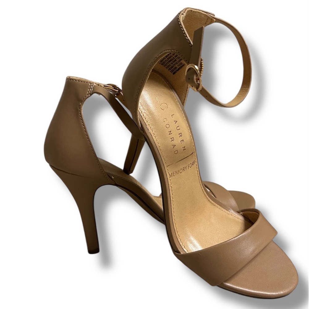 LC Lauren Conrad Brown High Heel Sandals